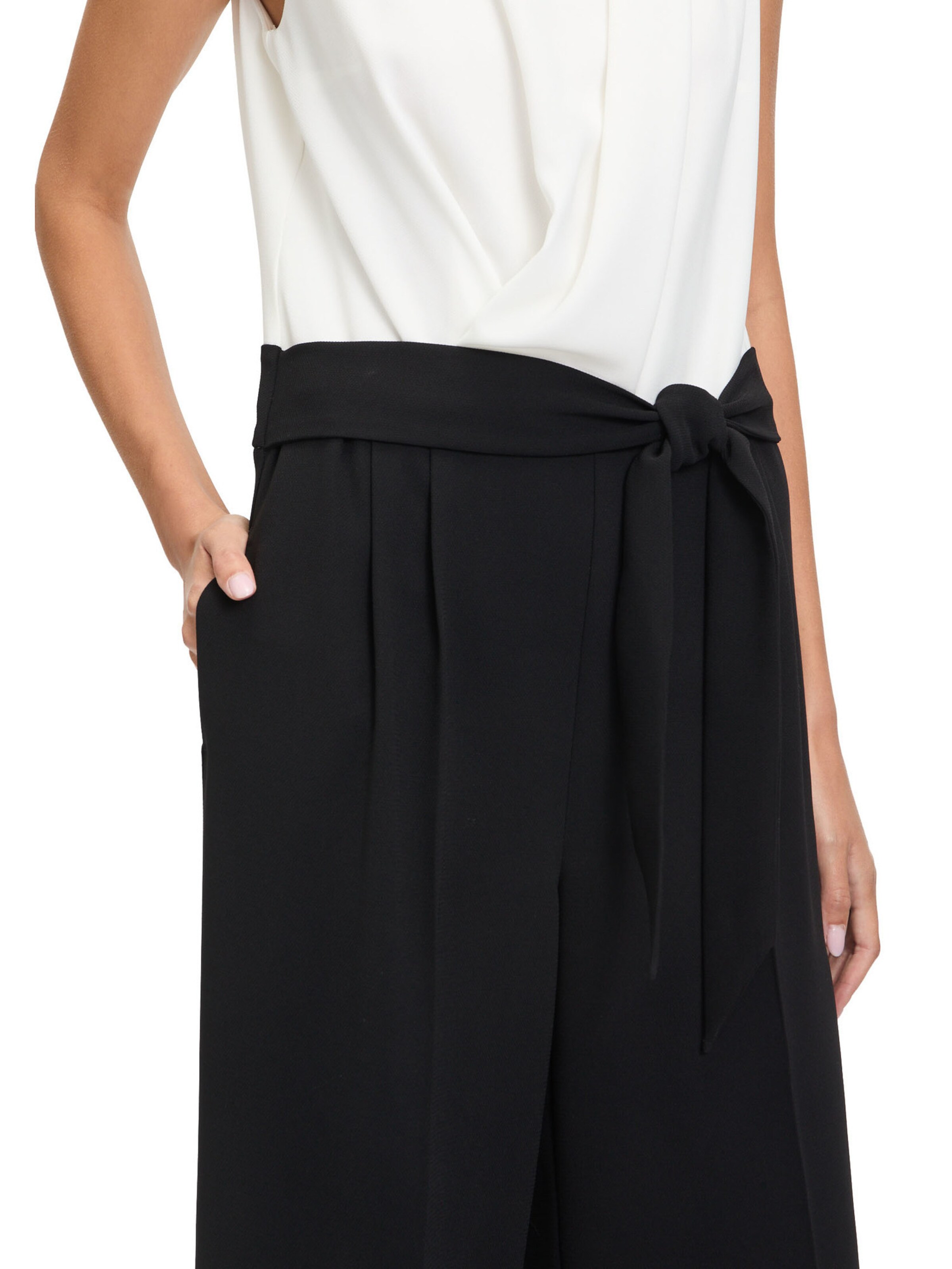 Combinaison Betty & Co en noir