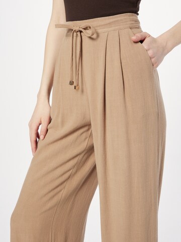regular Pantaloni con pieghe 'KENYA' di LA STRADA UNICA in marrone