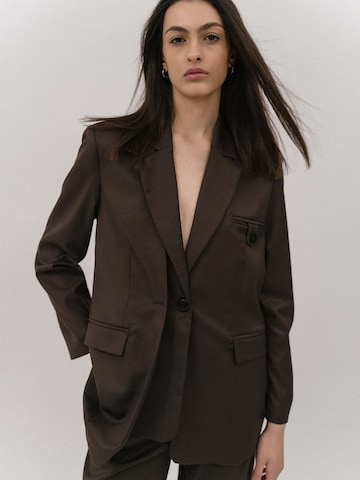 4TAILORS Блейзер в Коричневый: спереди