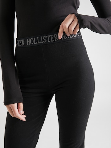 HOLLISTER Flared Leggings i svart