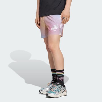 ADIDAS ORIGINALS - Regular Calças 'Pride' em mistura de cores: frente
