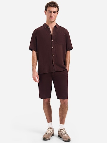 Coupe regular Chemise No Excess en marron