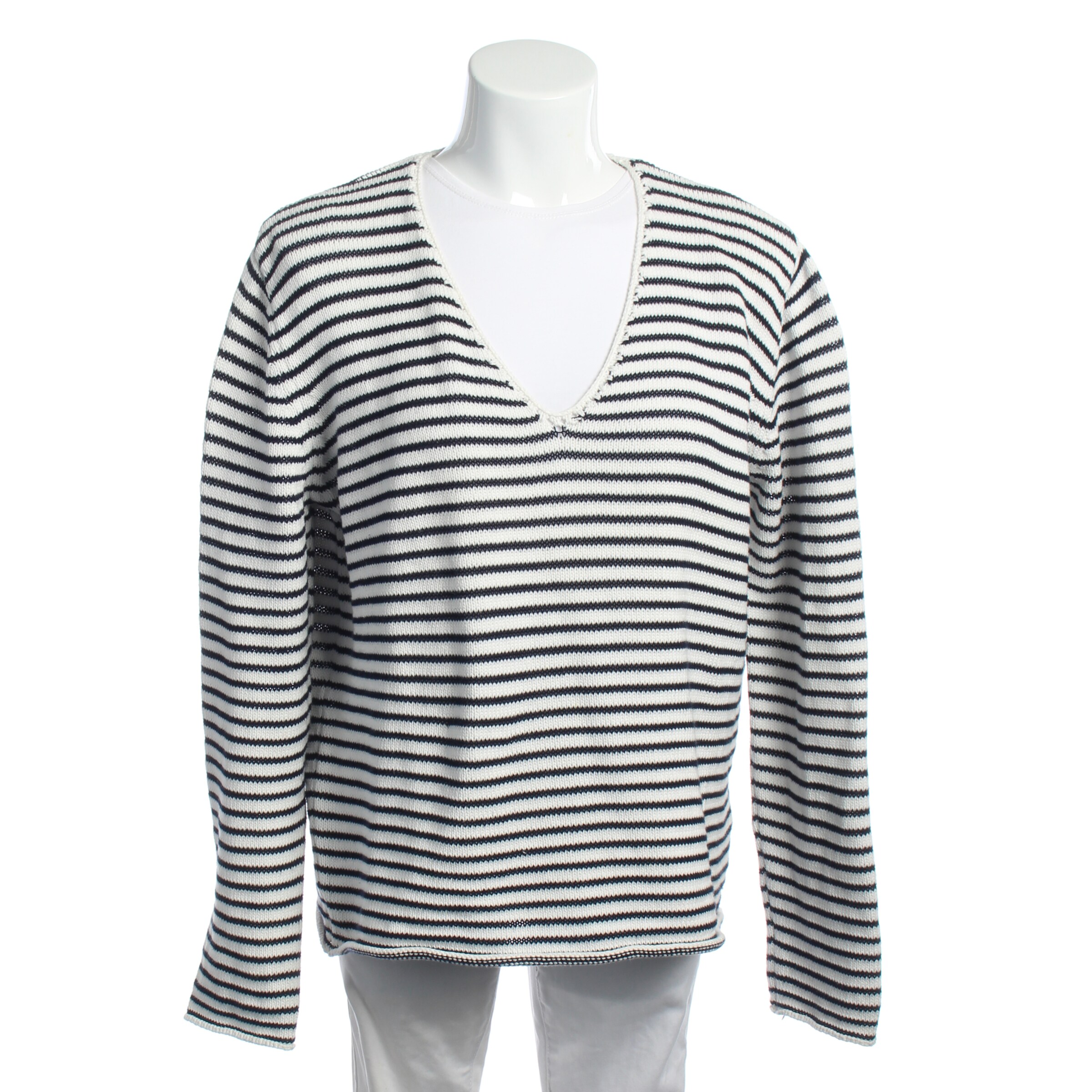 Allude Sweater & Cardigan in L in Black: front