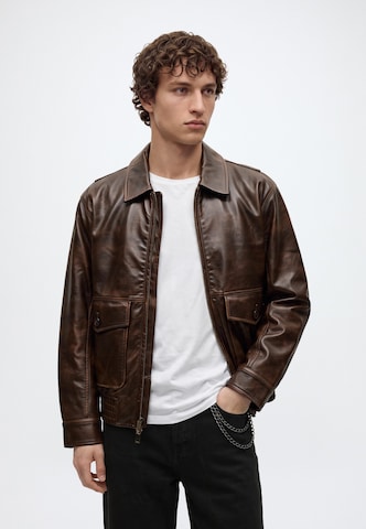 Abercrombie & Fitch Välikausitakki värissä ruskea