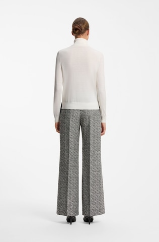 HUGO Sweater in White