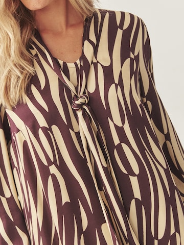 TATUUM Kleid 'Tamie' in Beige