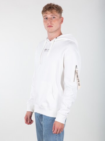 ALPHA INDUSTRIES Sweatshirt i vit