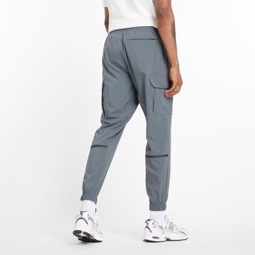new balance Regular Hose in Grau