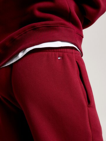 TOMMY HILFIGER Tapered Pants in Red