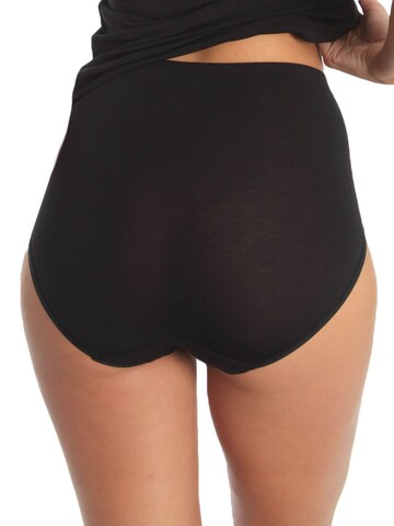 sassa Slip 'LOVELY SKIN'‌‌‌‌‌‌‌ in Schwarz
