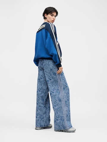 Loosefit Jean 'Liberty London Firebird' ADIDAS ORIGINALS en bleu