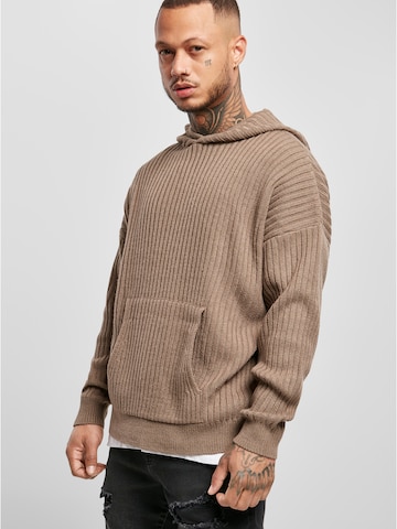 Urban Classics Sweater in Brown: front