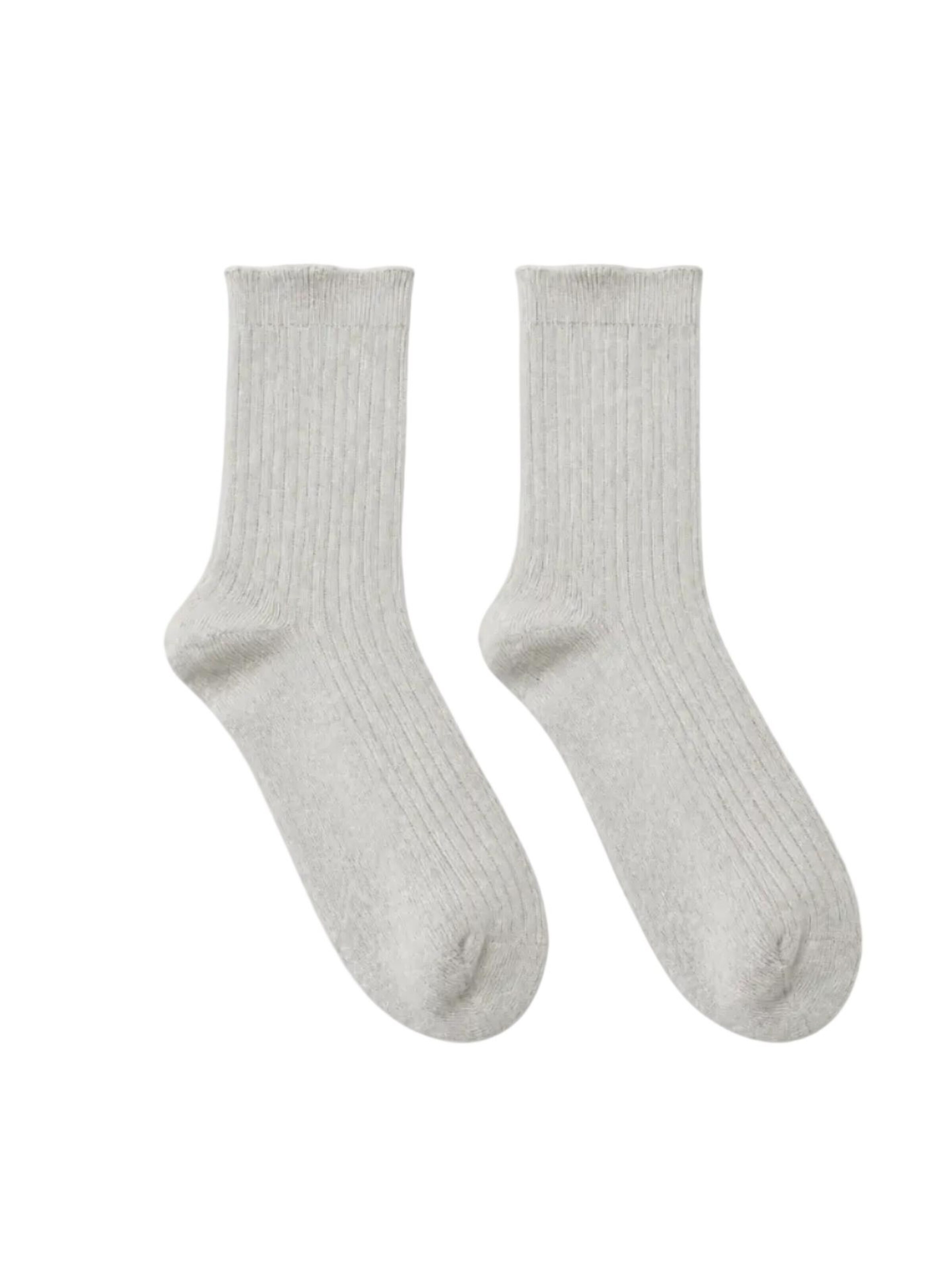 GOBI Cashmere Ankelsockor i grå: framsida