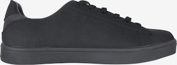 Urban Classics Sneakers in Black