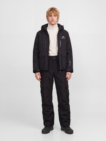 regular Pantaloni per outdoor di JACK & JONES in nero