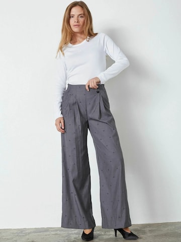 Wide Leg Pantalon à pince 'Saga' co'couture en gris