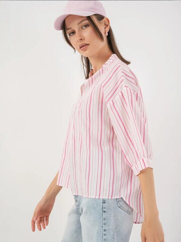 Bigdart - Blusa em rosa