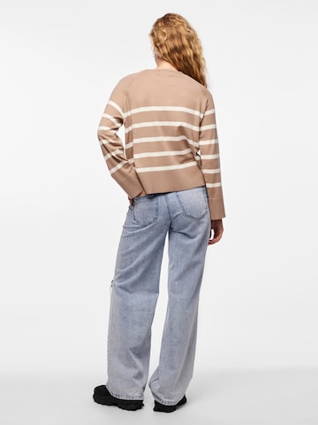 PIECES Pullover 'SIA' in Braun