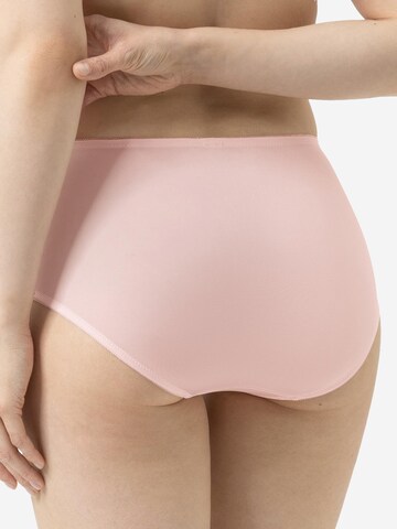 Mey Slip 'Luxurious' in Pink