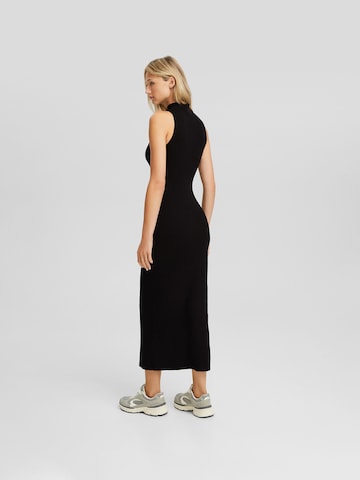 Bershka Kleid in Schwarz