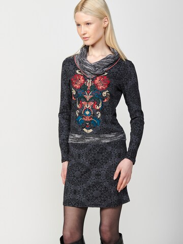 Robe KOROSHI en noir