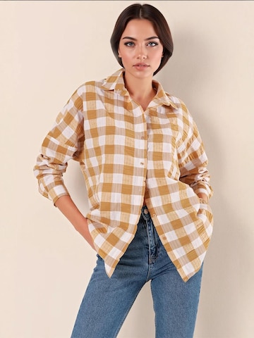 Bigdart - Blusa em branco: frente