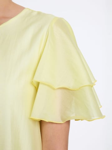 Robe Ana Alcazar en jaune