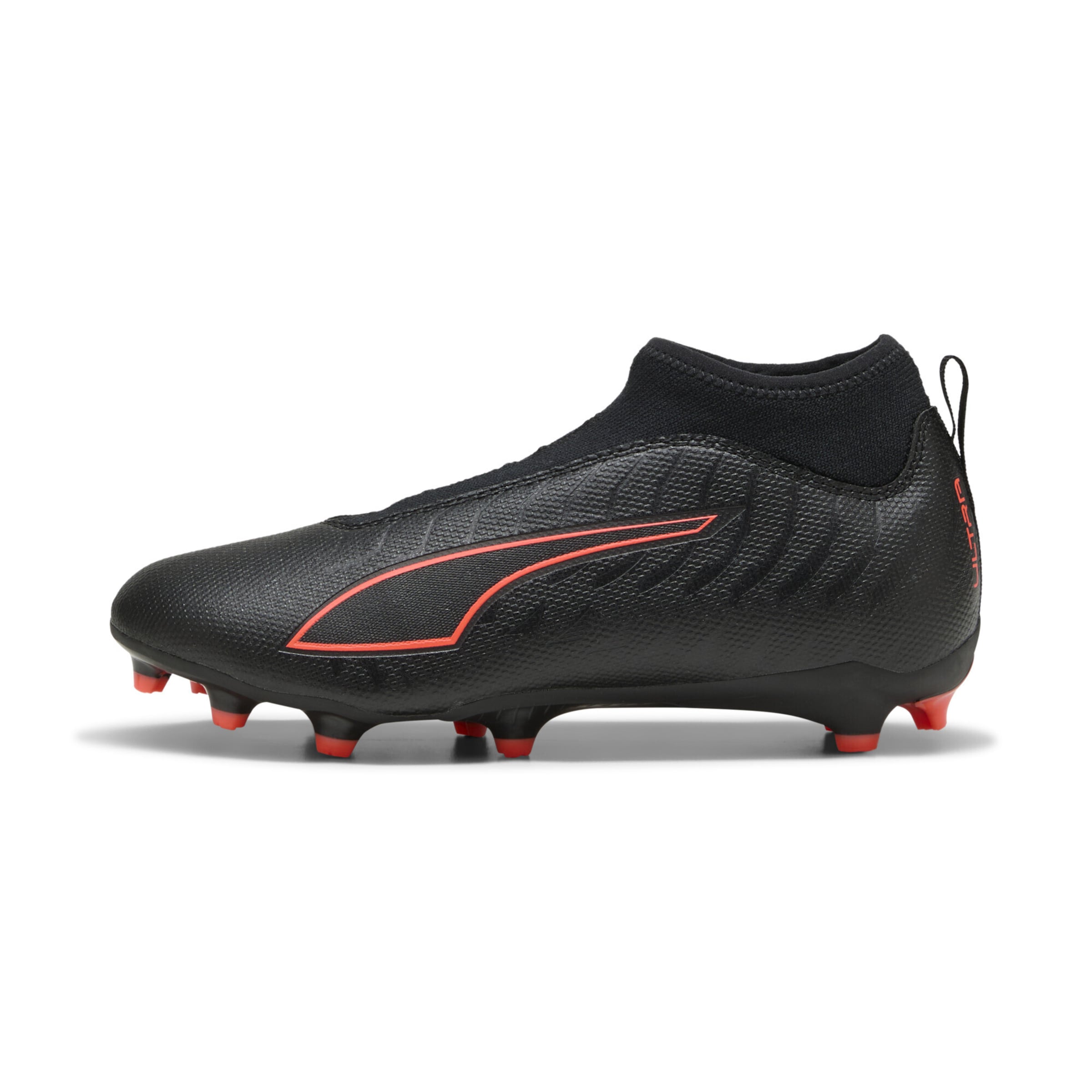 PUMA Sports shoe 'ULTRA 6 MATCH+' in Black: front