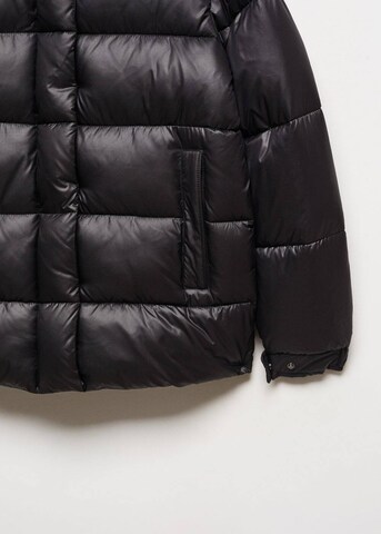 MANGO Funktionsjacke 'Snowy' in Schwarz