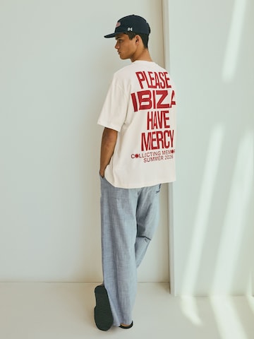 T-Shirt Bershka en blanc