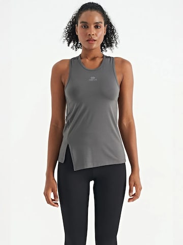 Tommy Life Sporttop in Grijs: voorkant