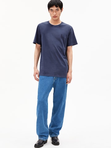 ARMEDANGELS T-Shirt ICONIC Å MAARKOS GMT DYE (GOTS) in Blau
