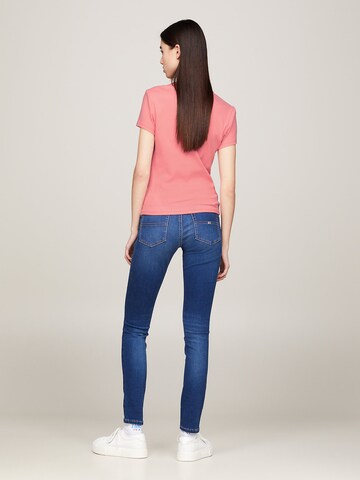 T-shirt Tommy Jeans en rose