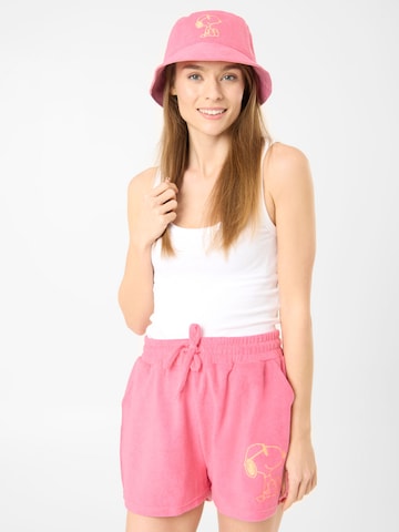 CODELLO Fischerhut mit Snoopy-Stickerei in Pink