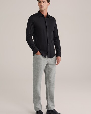 WE Fashion Regular Trousers in Grey