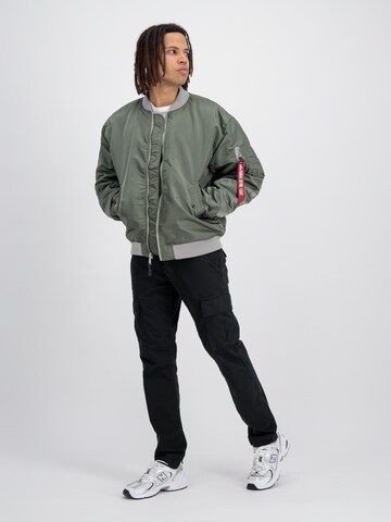 Giacca di mezza stagione di ALPHA INDUSTRIES in verde