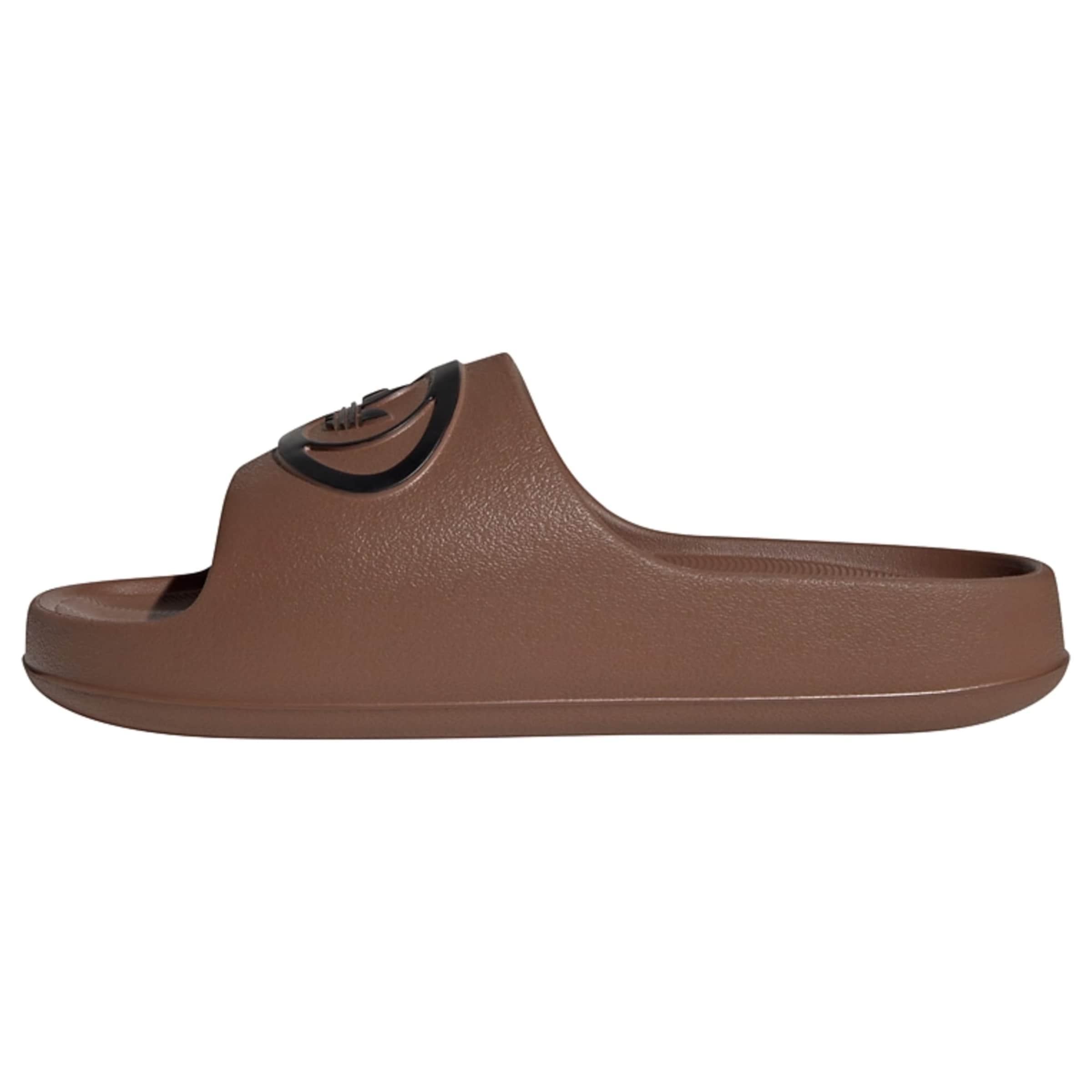 Chaussure basse 'Adilette 00s' ADIDAS ORIGINALS en marron : devant