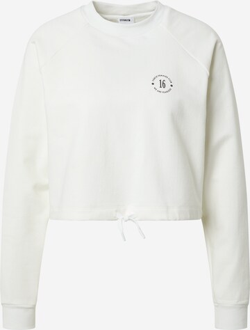 ABOUT YOU x GNTM Sweatshirt 'Xenia' in White: front