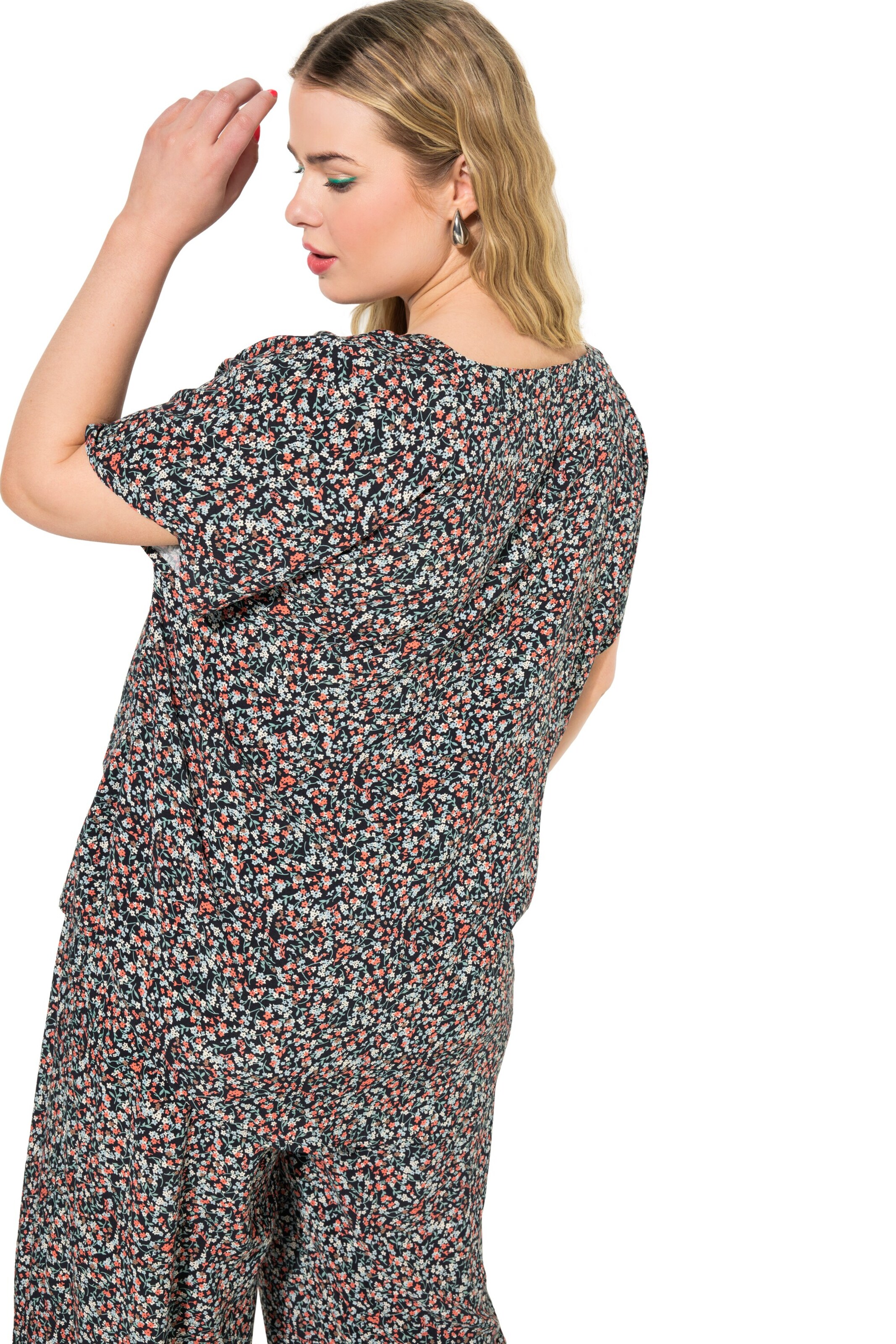 Studio Untold Bluse in Schwarz