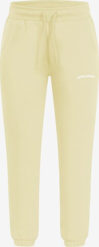 Smilodox Tapered Broek 'Cassandra' in Geel: voorkant