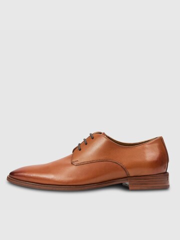 Gordon & Bros Lace-Up Shoes 'Ron' in Brown: front