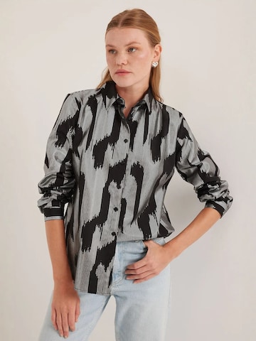 Bigdart - Camisa em preto: frente
