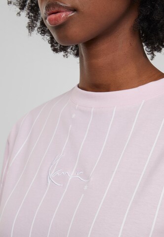 T-shirt 'Signature Pinstripe Os' Karl Kani en rose