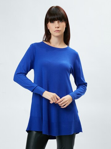 Influencer Pullover in Blau: predná strana