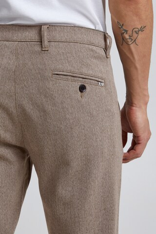 !Solid Slimfit Broek 'TO Frederic' in Grijs