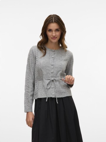 VERO MODA Cardigan 'VMEverlee' i grå: forside