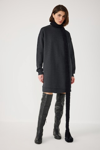 No Matter What Sweatshirt in Grijs: voorkant