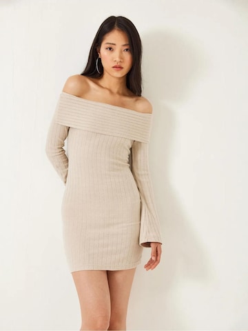 Bianco Lucci Gebreide jurk in Beige