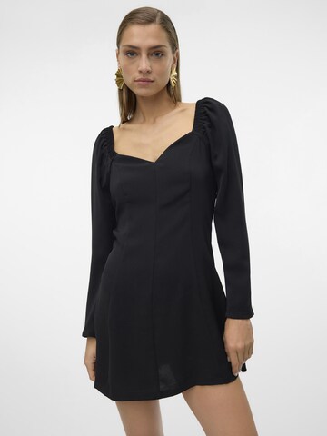 VERO MODA Kjole 'Emilie' i sort