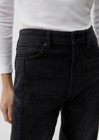 s.Oliver Regular Jeans i svart
